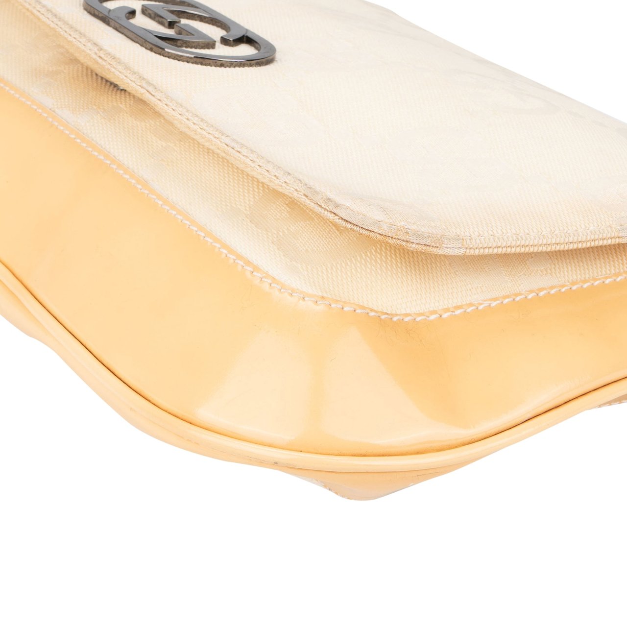 Gucci Gucci GG Monogram Patent Shoulder Bag Divers