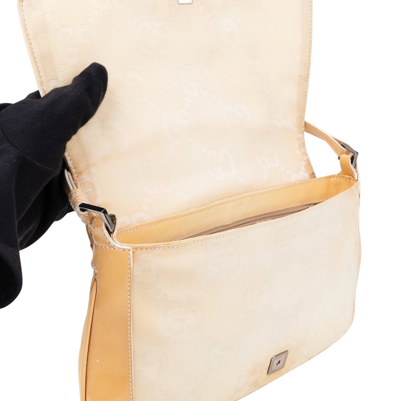 Gucci Gucci GG Monogram Patent Shoulder Bag Divers