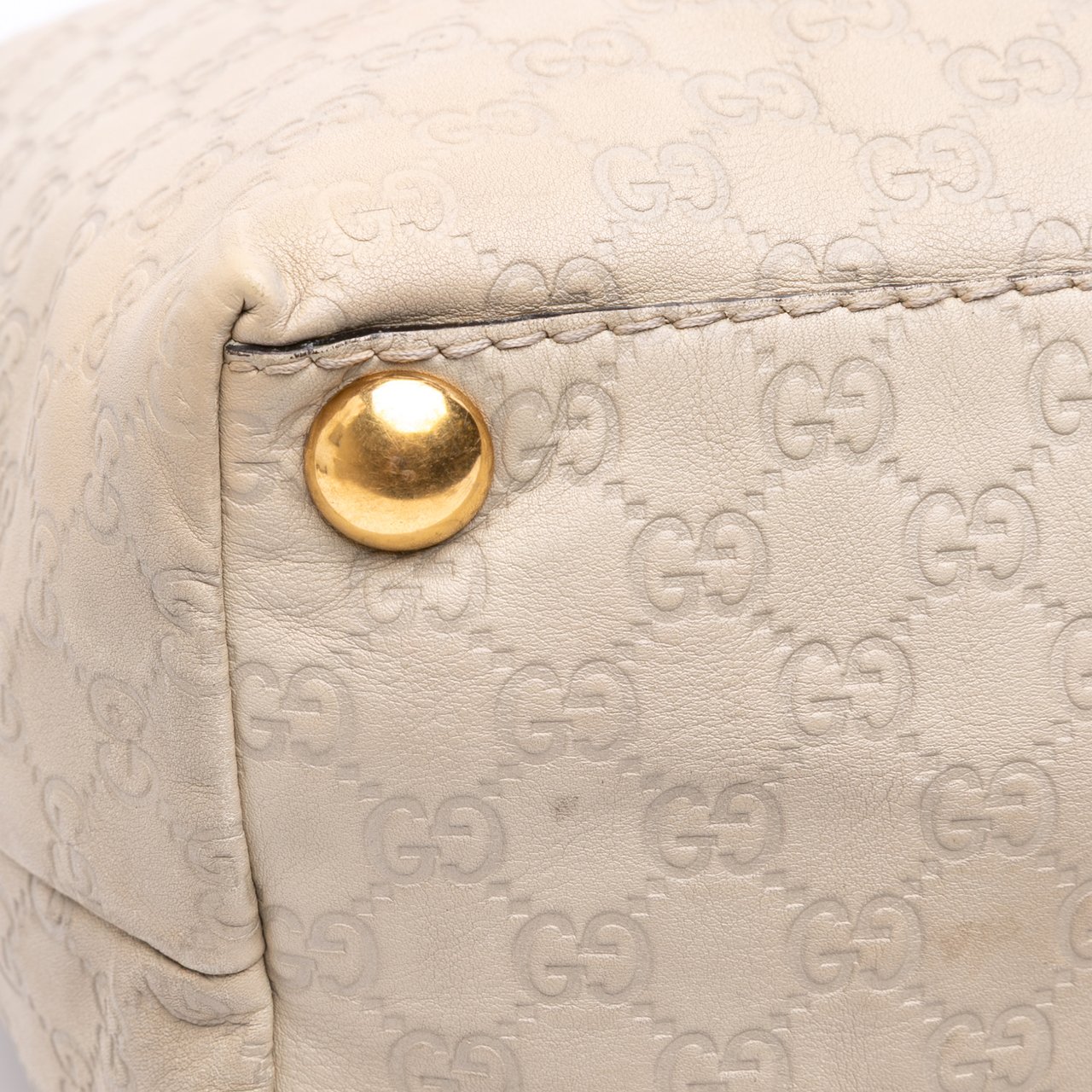 Gucci Guccissima Babouska Tote Wit
