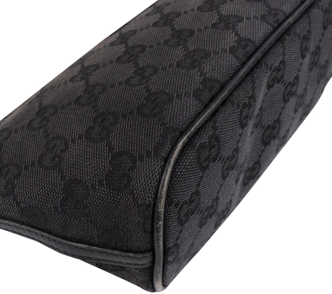 Gucci Gucci Monogram GG Boat Pochette Handbag Zwart