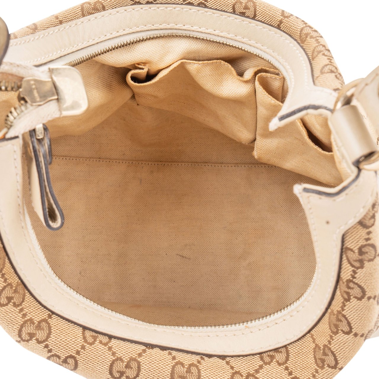 Gucci Gucci GG Monogram Brit Heart Hobo Bag Divers