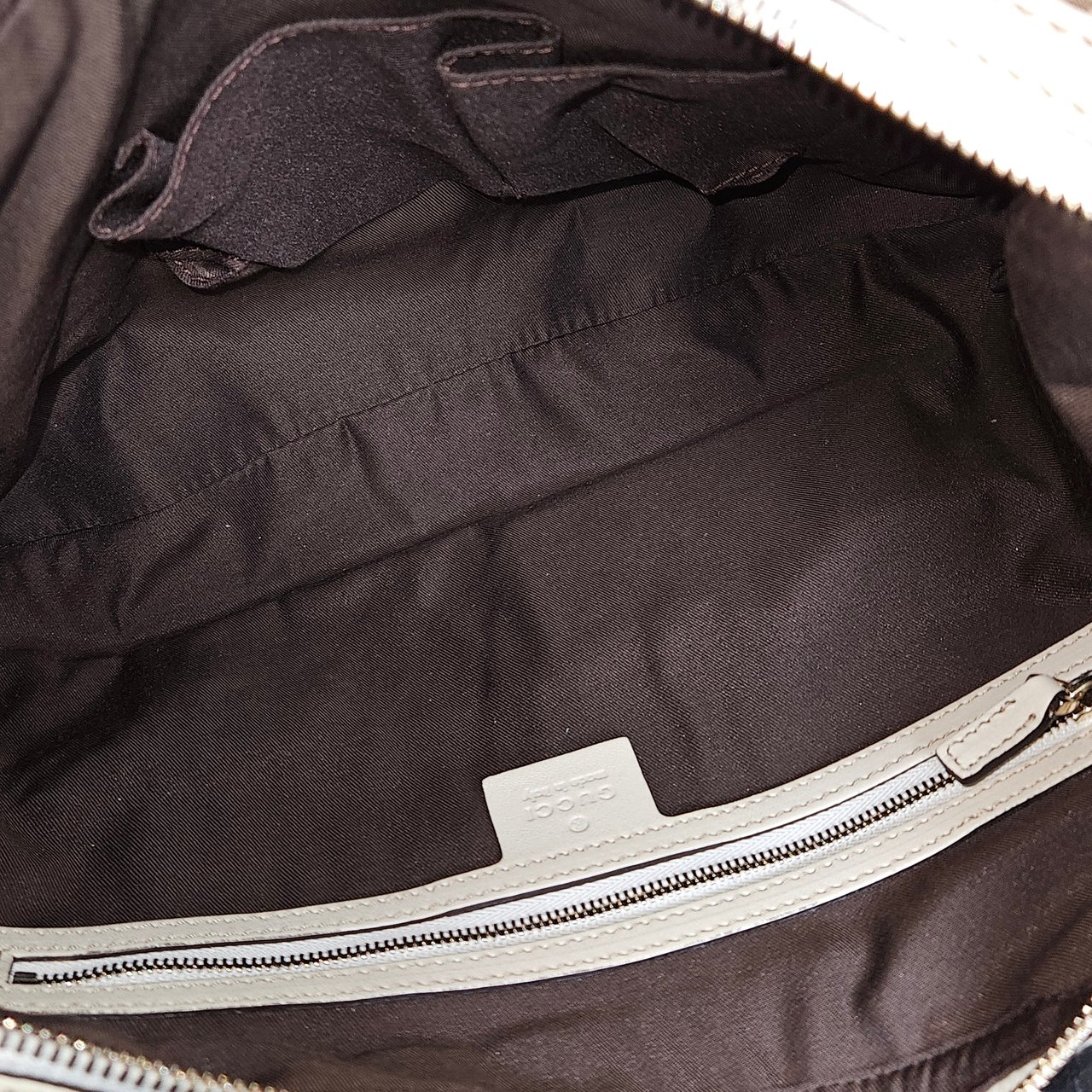 Gucci Gucci GG Monogram Central Hobo Bag Divers