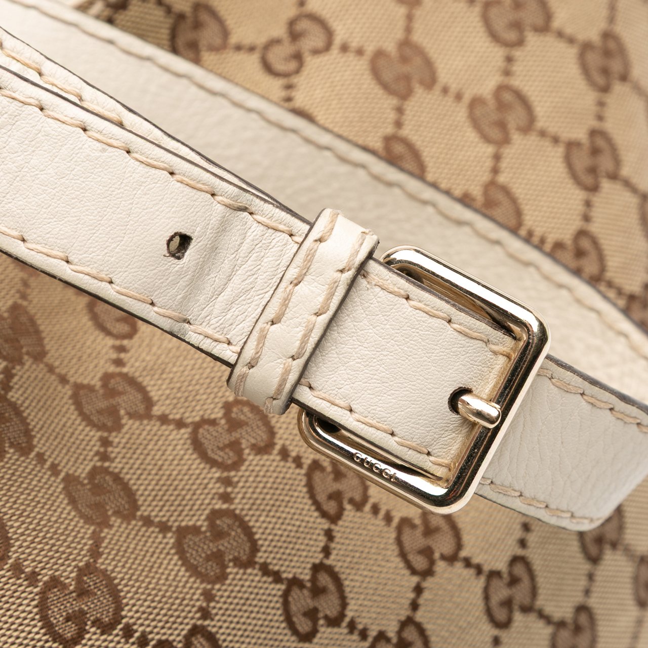 Gucci GG Canvas Charlotte Crossbody Bruin