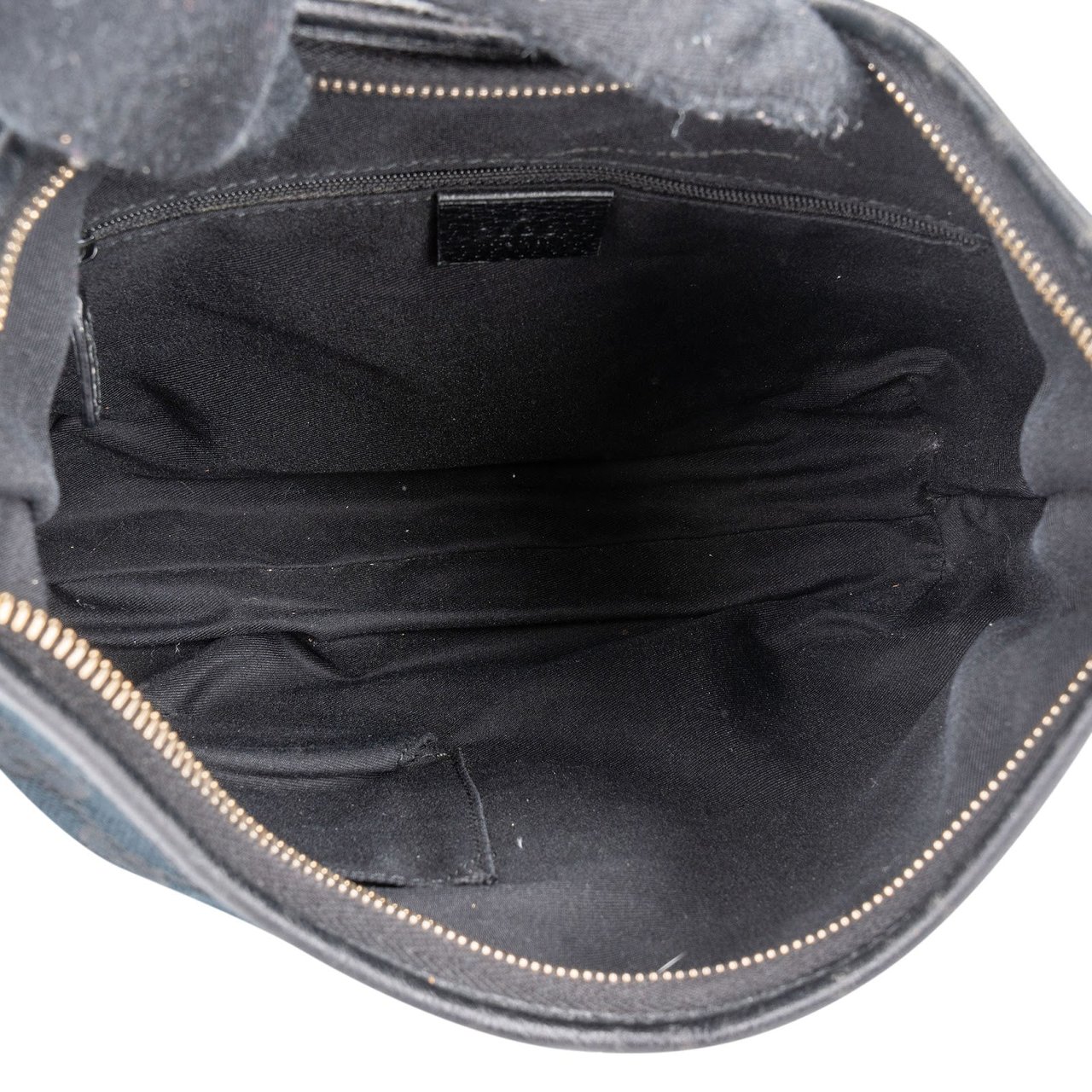 Gucci Gucci Monogram GG Abbey D-Ring Shoulder Bag Zwart