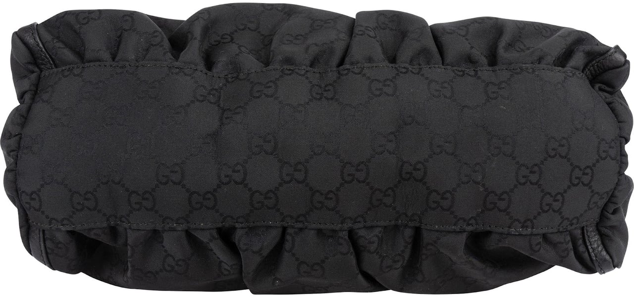 Gucci Gucci Monogram GG Abbey D-Ring Shoulder Bag Zwart