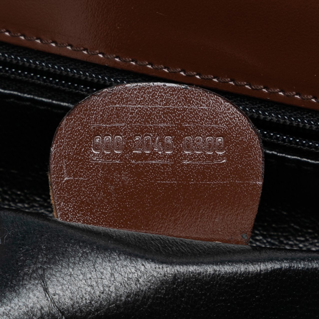 Gucci Patent Clasp Handbag Bruin