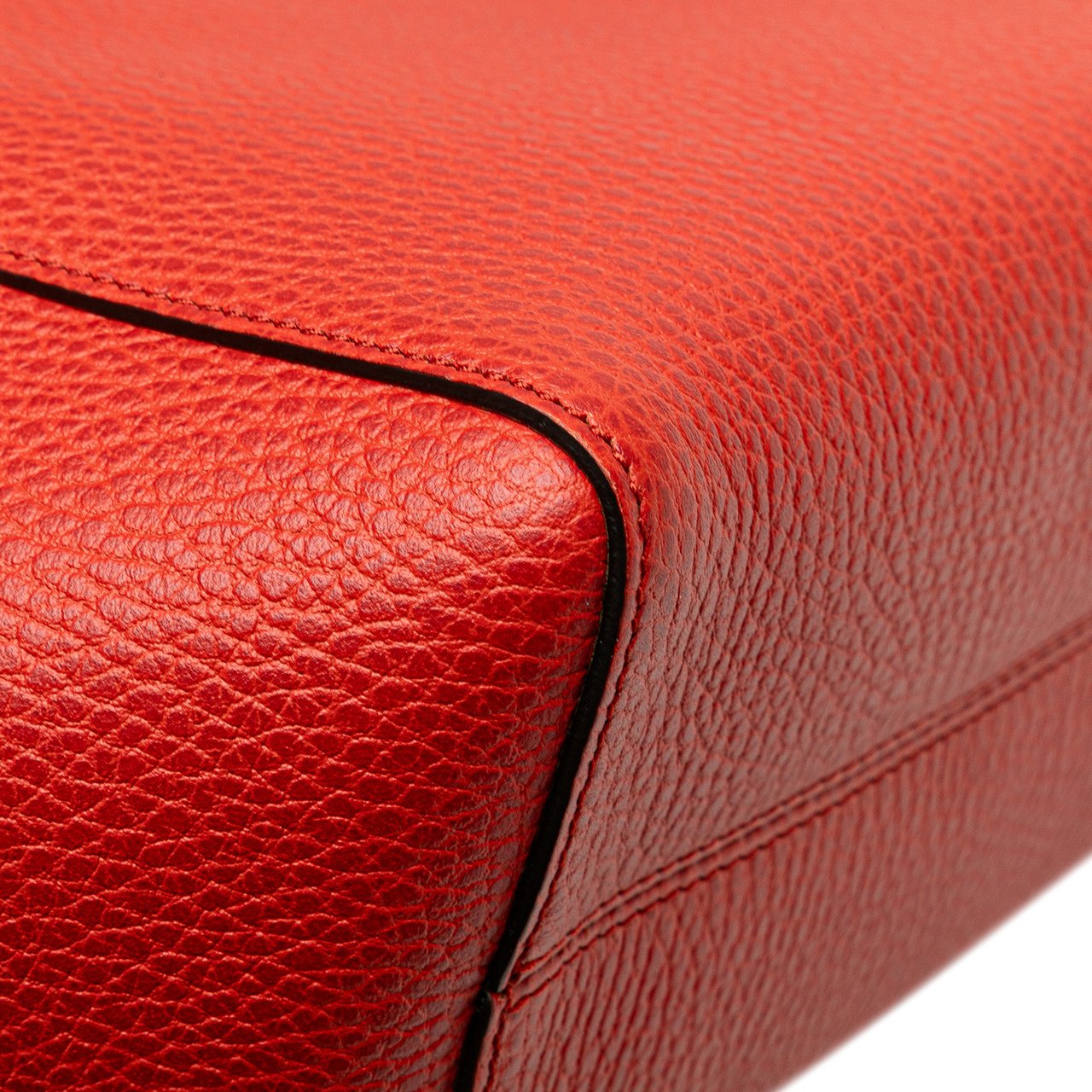 Gucci Mini Leather Swing Handbag Rood
