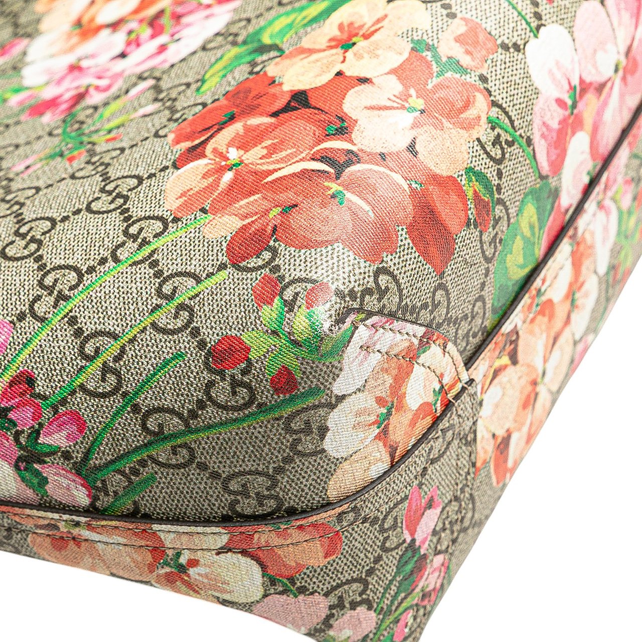 Gucci Small GG Supreme Blooms Reversible Tote Bruin