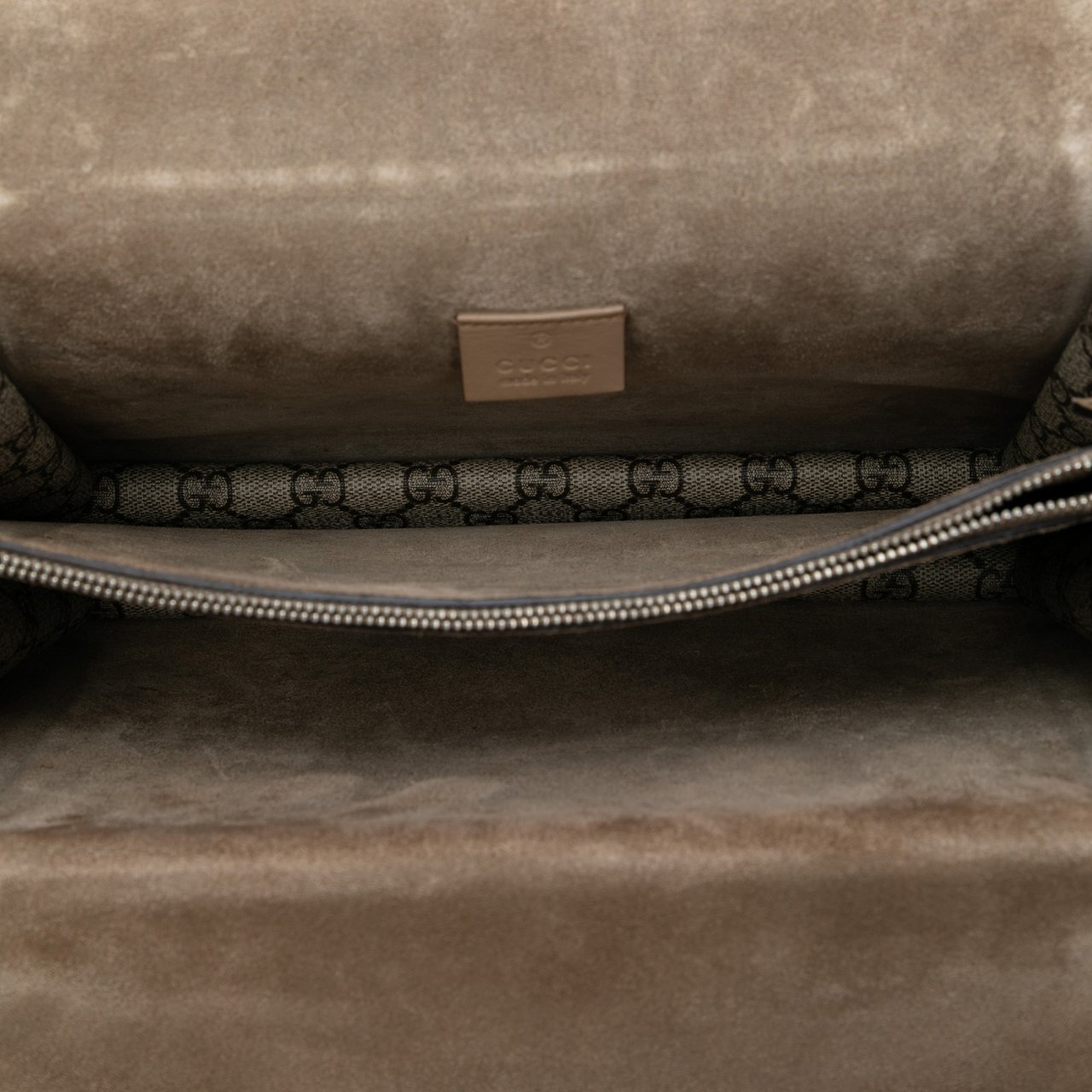 Gucci Medium GG Supreme Dionysus Shoulder Bag Bruin