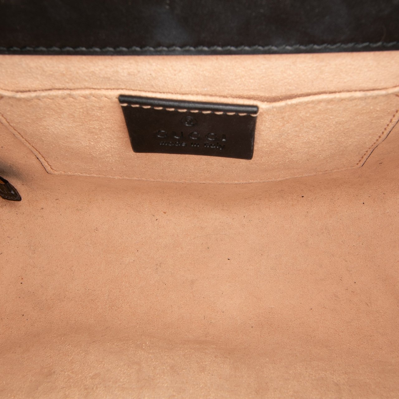 Gucci Small Guccissima Padlock Crossbody Zwart