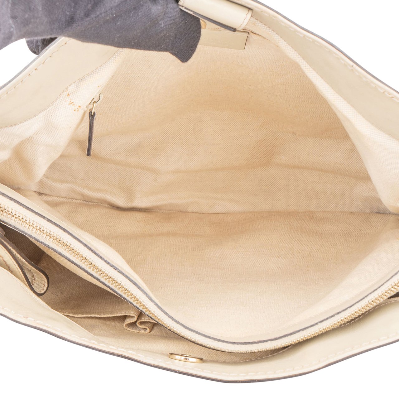 Gucci Gucci GG Monogram Sukey Handbag Divers