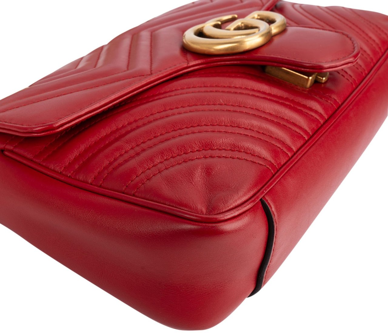 Gucci Red Quilted Leather Marmont GG Small Flap Crossbody Bag Divers