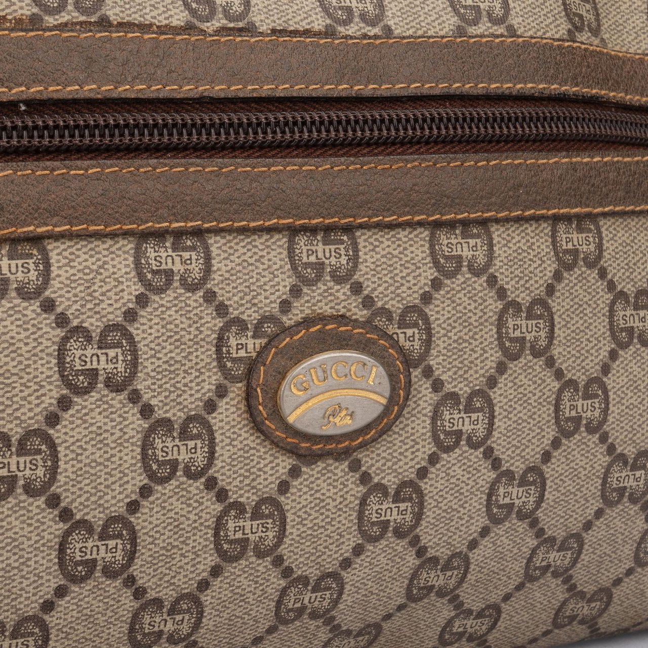 Gucci Gucci GG Plus Vintage Monogram Clutch Divers