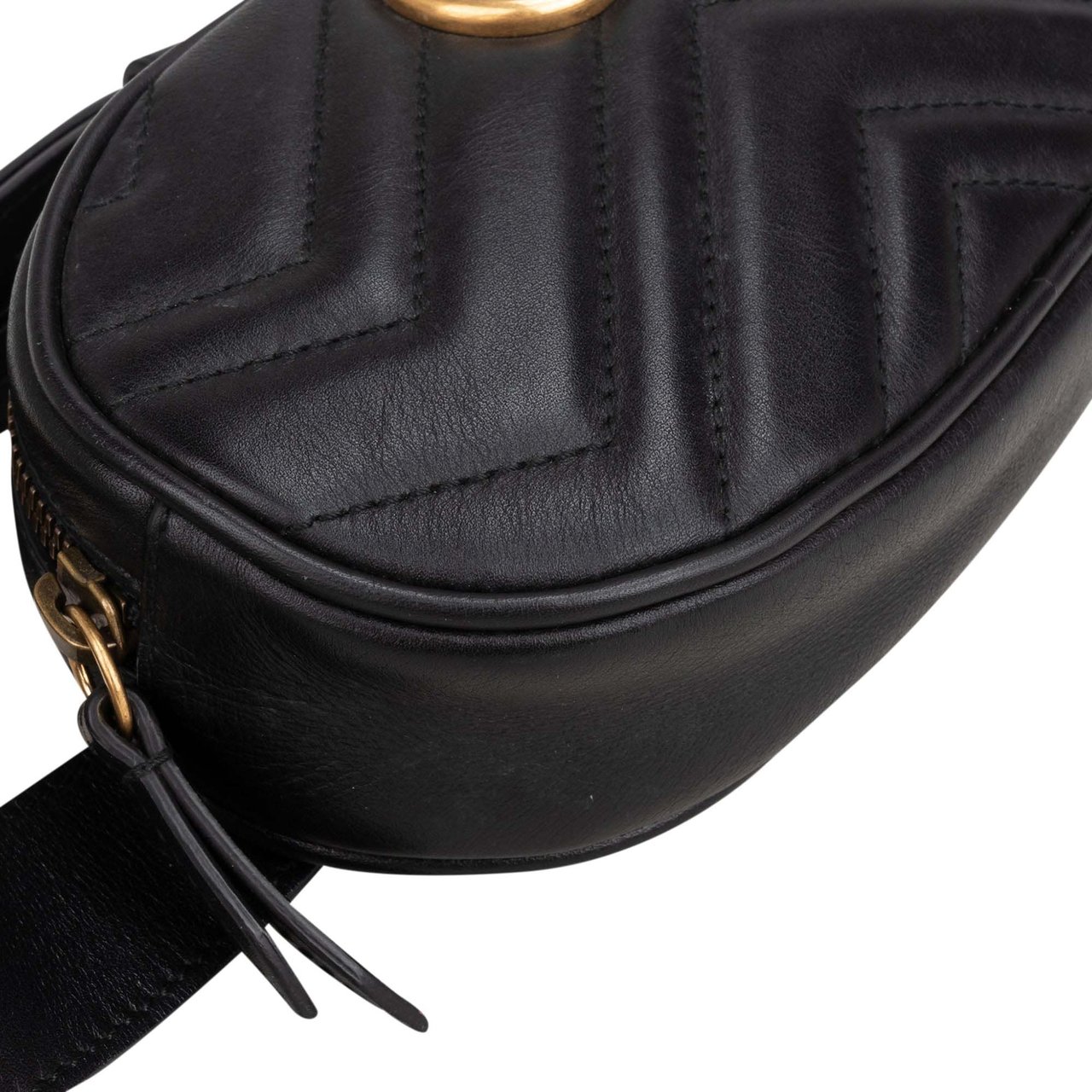Gucci Gucci Chevron Leather Marmont Bumbag Divers