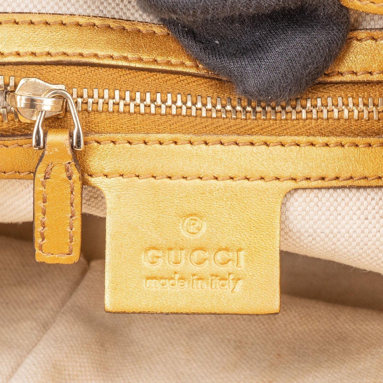 Gucci Gucci Golden GG Monogram Twin Heart Handbag Divers