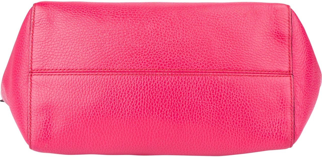 Gucci Gucci Classic Pink Leather Handbag Roze
