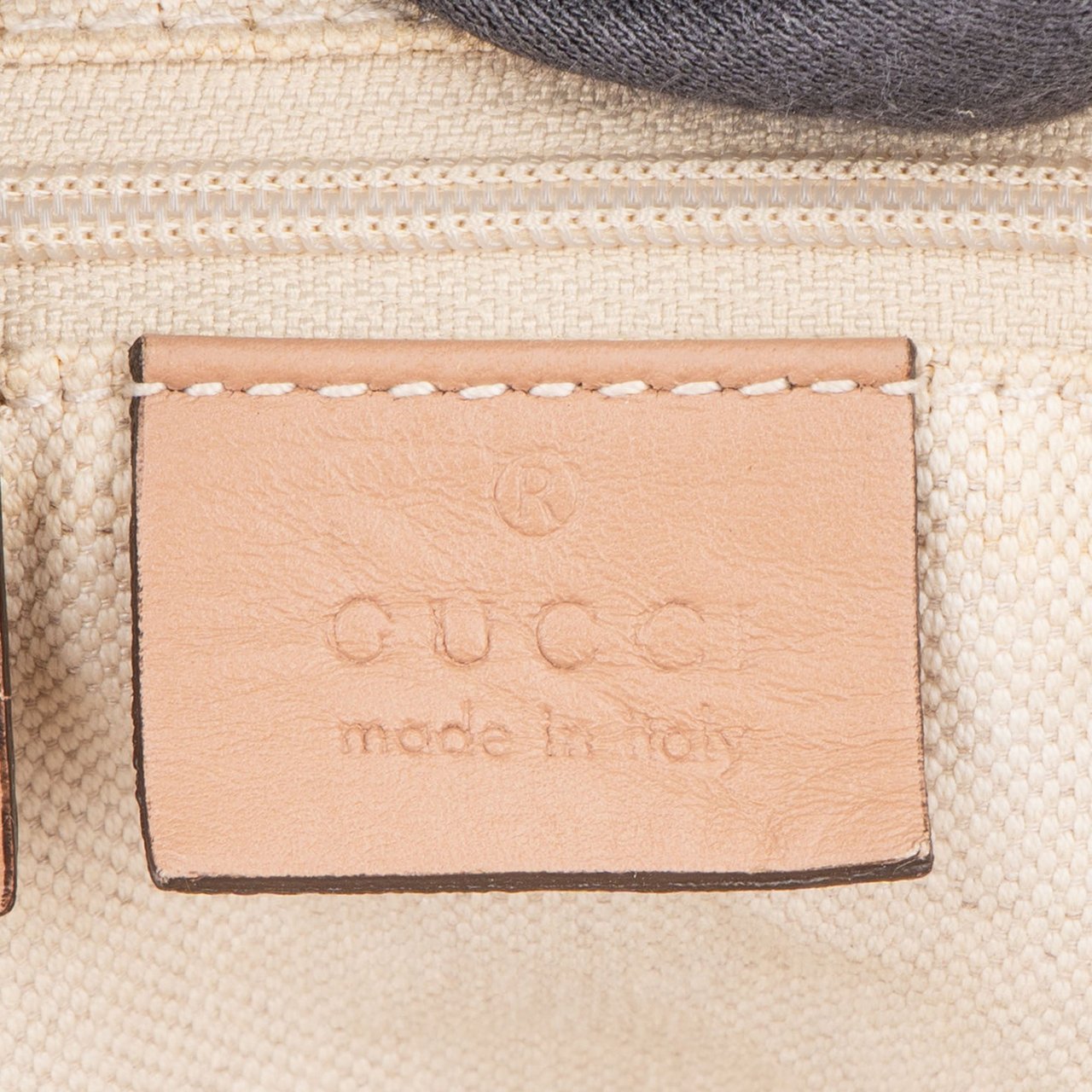 Gucci Gucci Monogram Sukey Handbag Divers