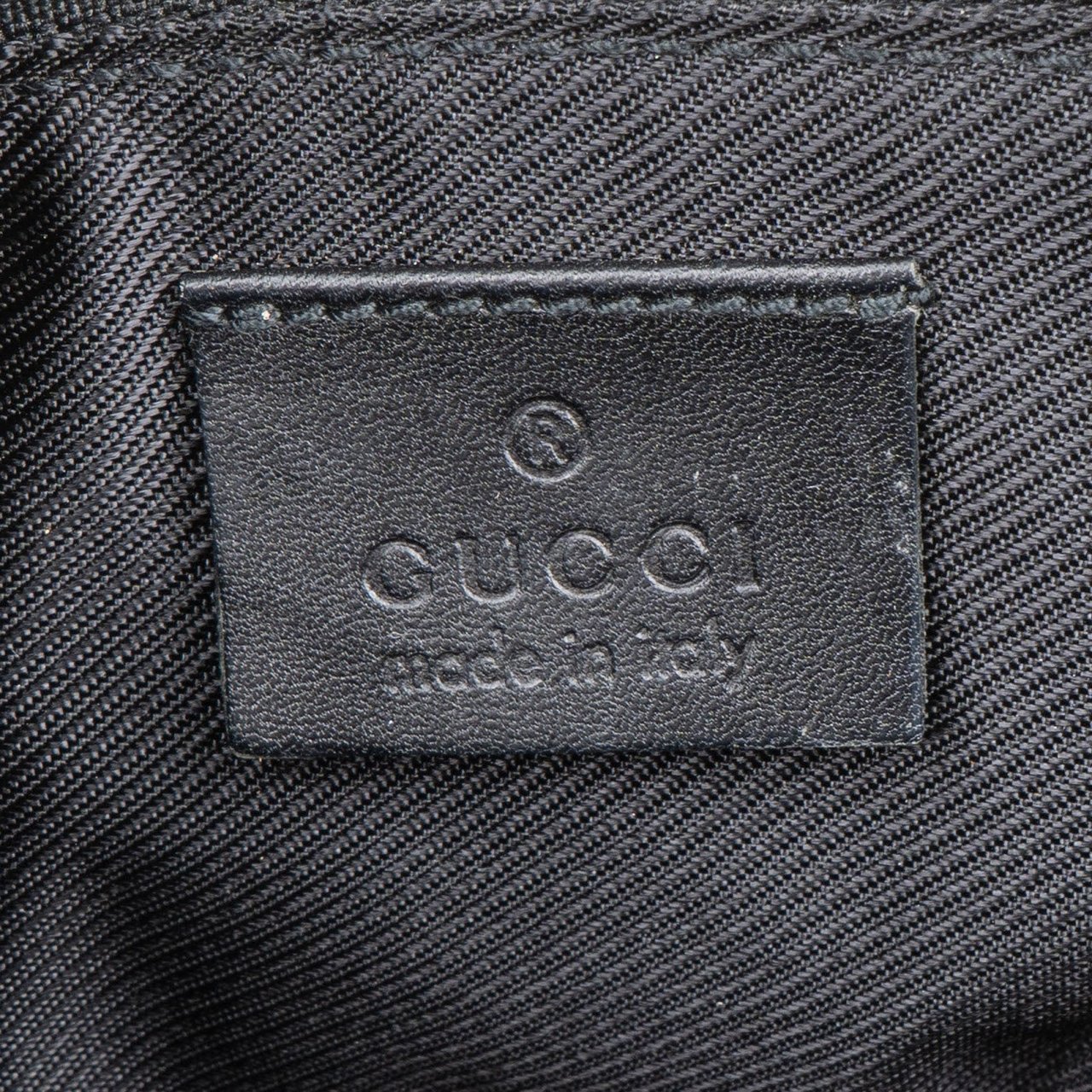 Gucci Monogram GG Canvas Pochette Boat Handbag Zwart