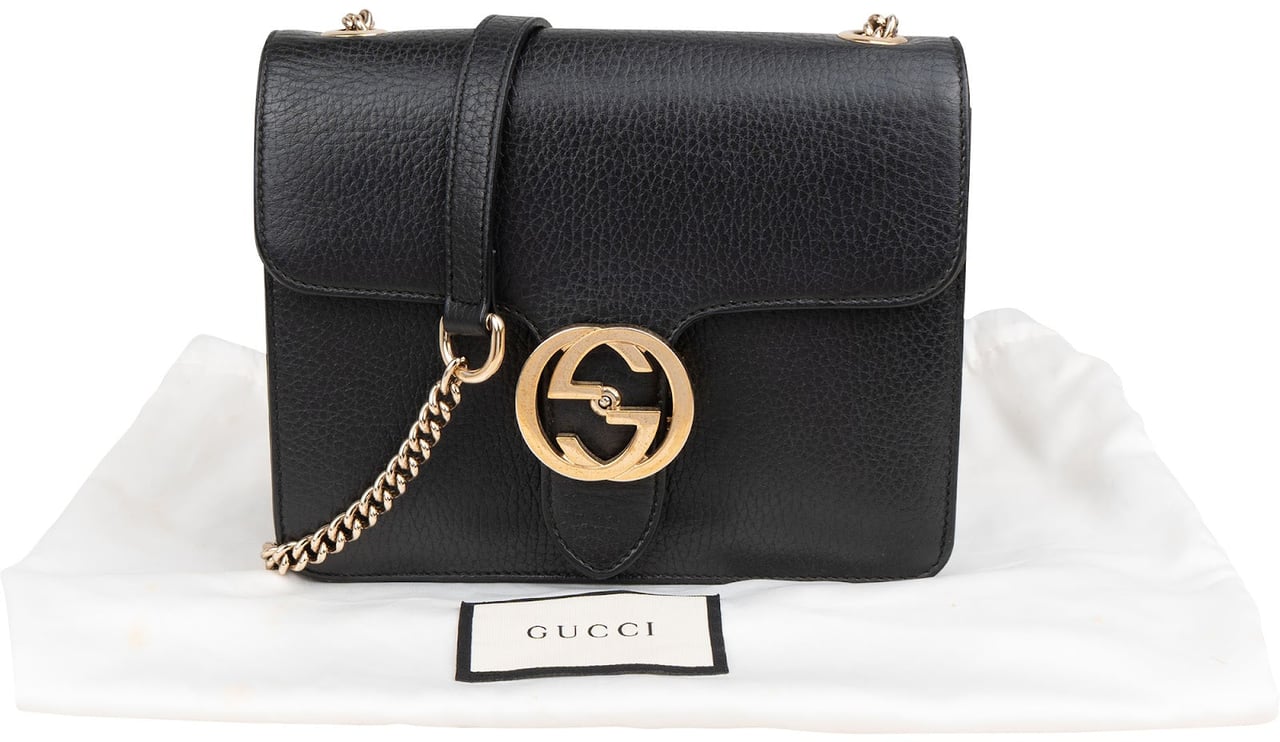 Gucci Grained Leather Interlocking GG Small Shoulder Crossbody Bag Zwart
