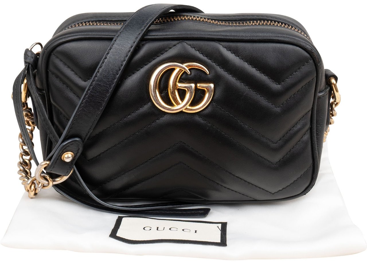 Gucci Matelassé Leather GG Marmont Mini Camera Crossbody Bag Zwart