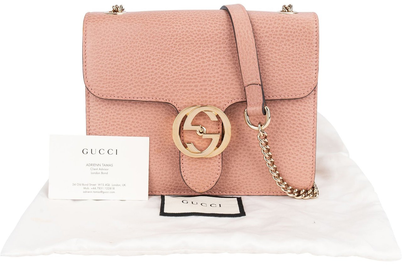 Gucci Grained Leather Interlocking GG Shoulder Crossbody Bag Roze