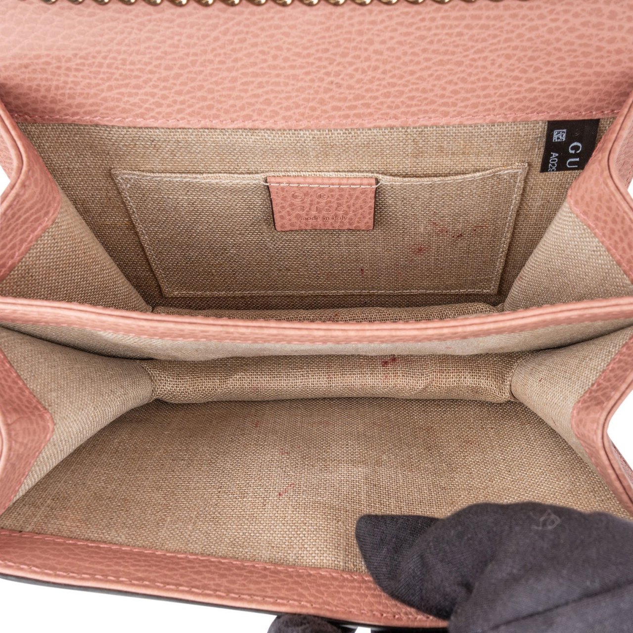 Gucci Grained Leather Interlocking GG Shoulder Crossbody Bag Roze