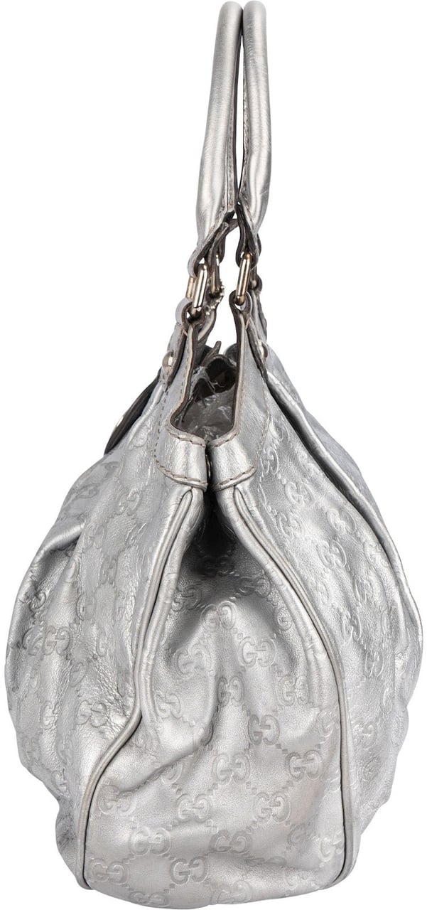 Gucci Guccissima Leather Sukey Handbag Zilver
