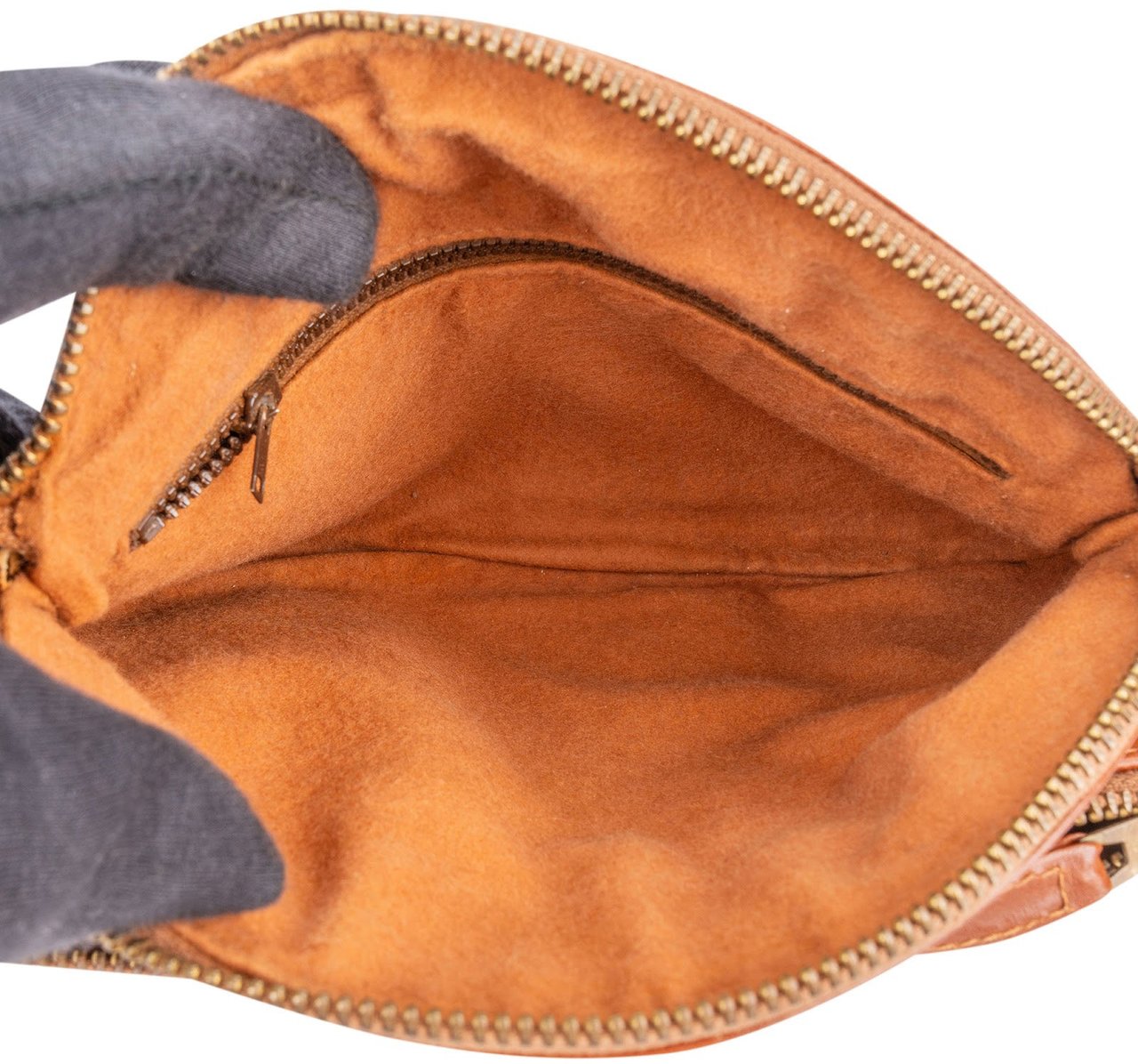 Gucci Suede Micro G Crossbody Bag Bruin