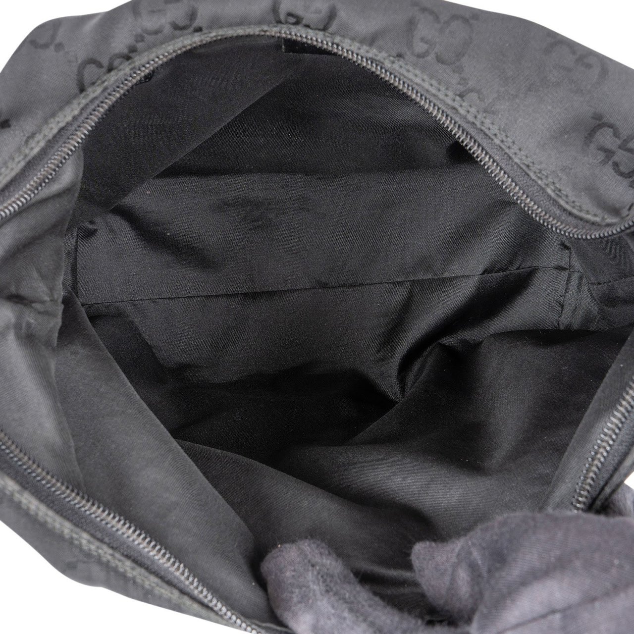 Gucci Monogram GG Canvas Twin Pocket Hobo Shoulder Bag Zwart