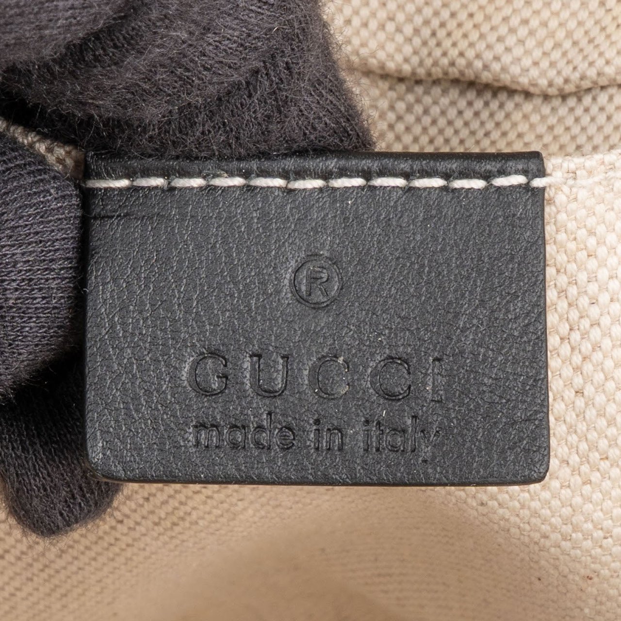 Gucci Limited Fashion Show Wicker Cat Bag Clutch Zwart