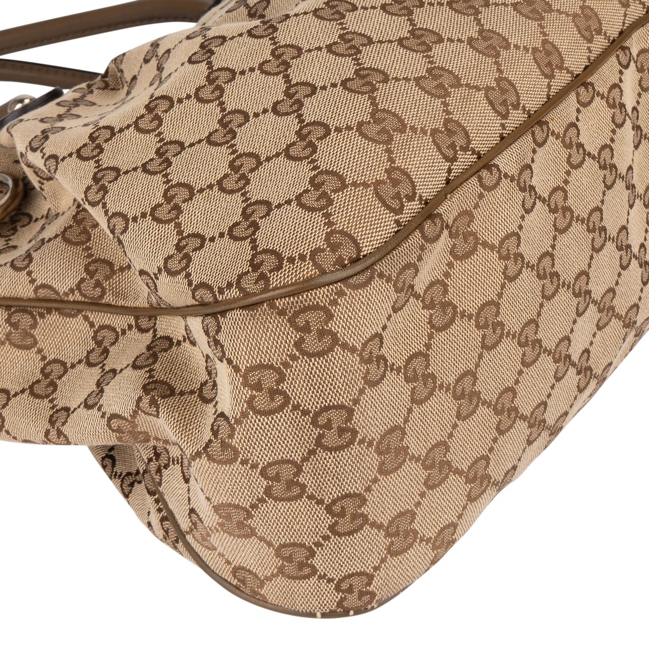 Gucci Gucci GG Monogram Sukey Handbag Bruin