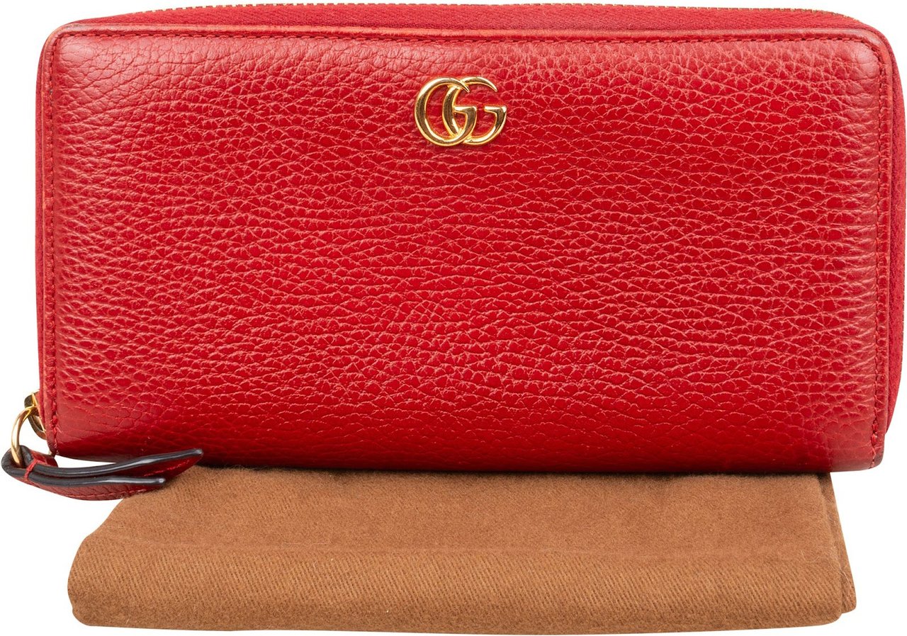 Gucci Grained Leather GG Marmont Zip Around Wallet Rood