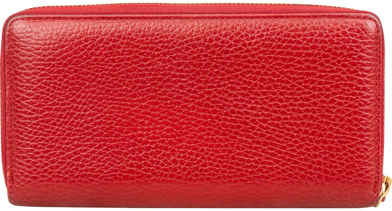 Gucci Grained Leather GG Marmont Zip Around Wallet Rood