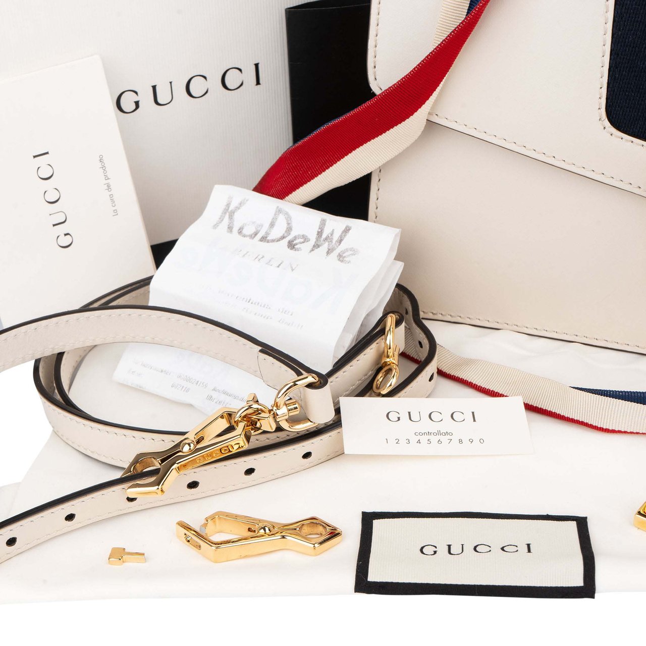 Gucci Gucci White Leather Sylvie Handbag Wit