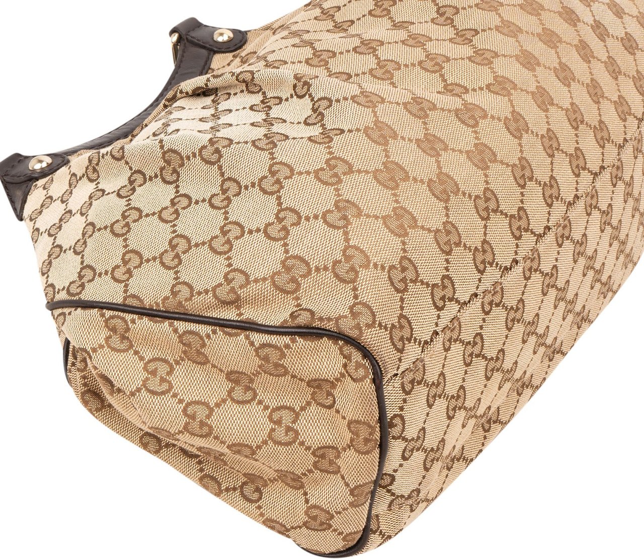 Gucci Monogram GG Sukey Medium Handbag Beige