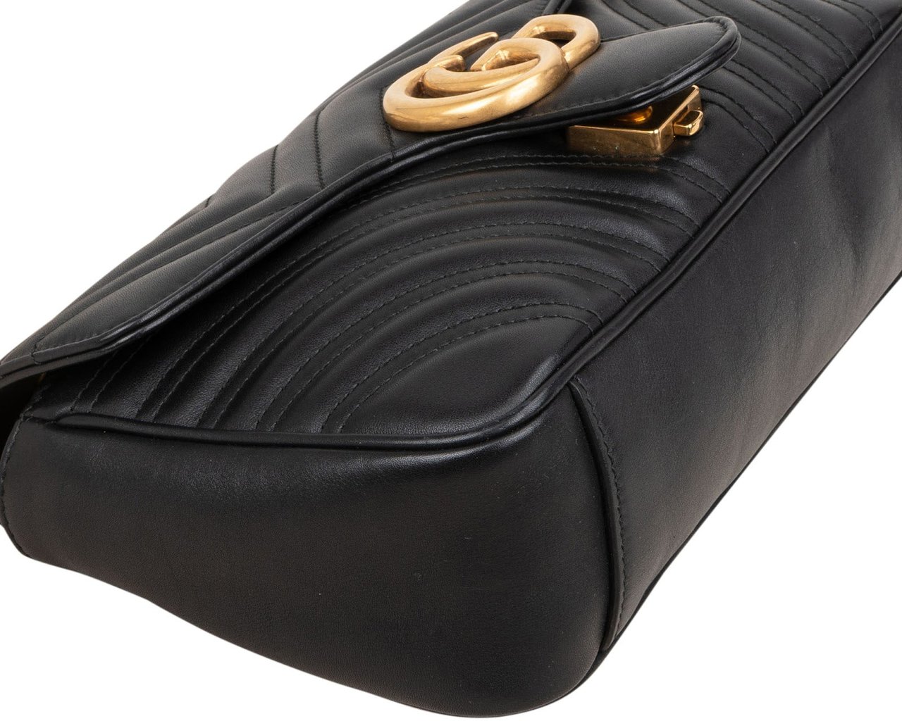 Gucci Chevron Leather GG Marmont Camera Crossbody Bag Zwart