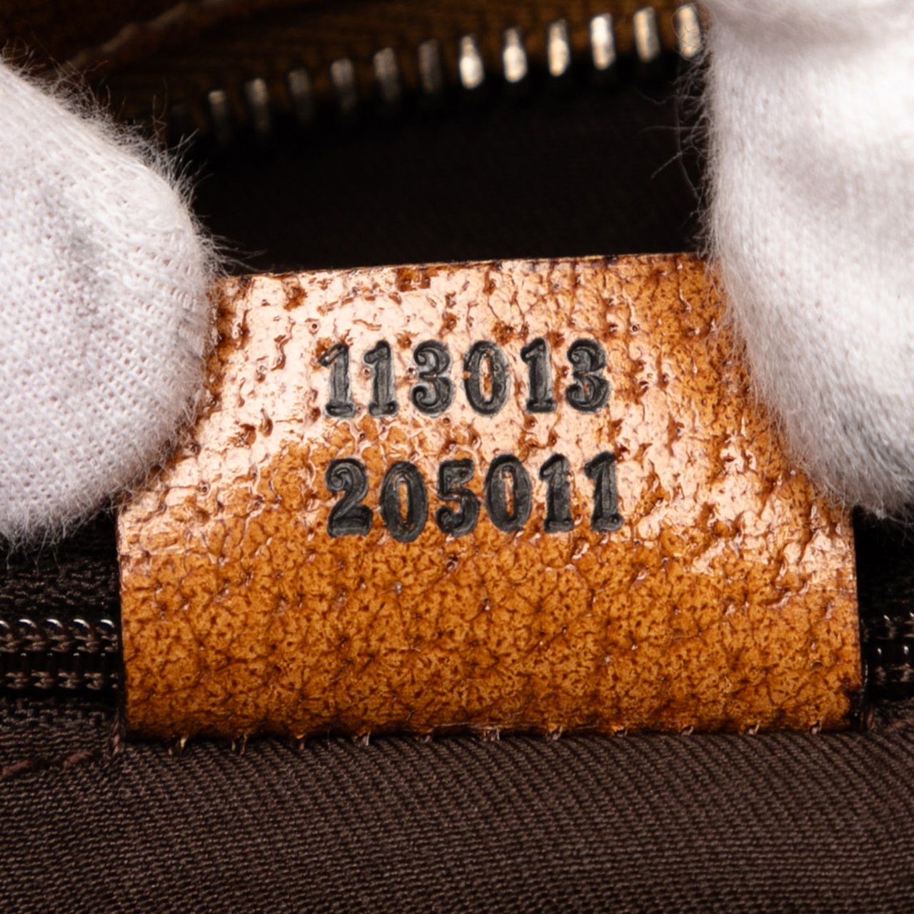 Gucci GG Canvas Crossbody Bruin