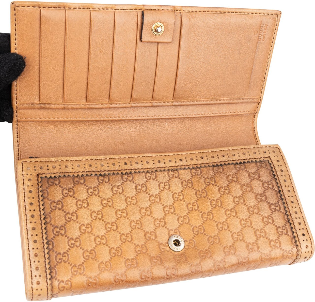 Gucci Guccissima Leather Brogue Perforated Continental Wallet Bruin