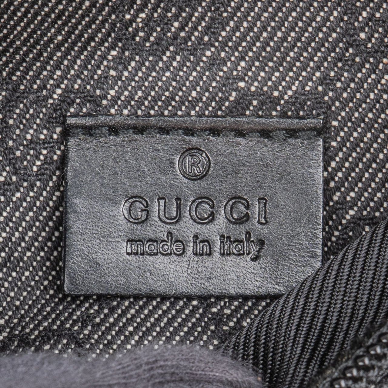 Gucci Monogram GG Crossbody Belt Bag Zwart