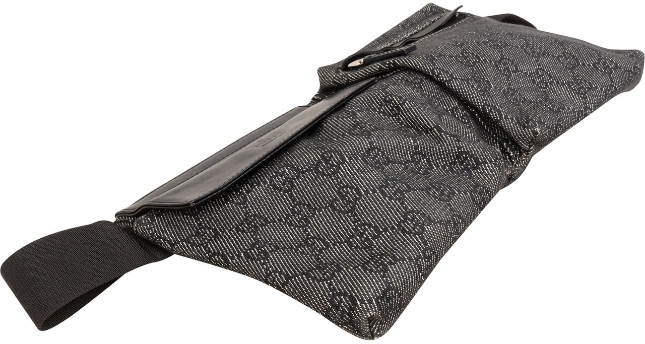 Gucci Monogram GG Crossbody Belt Bag Zwart
