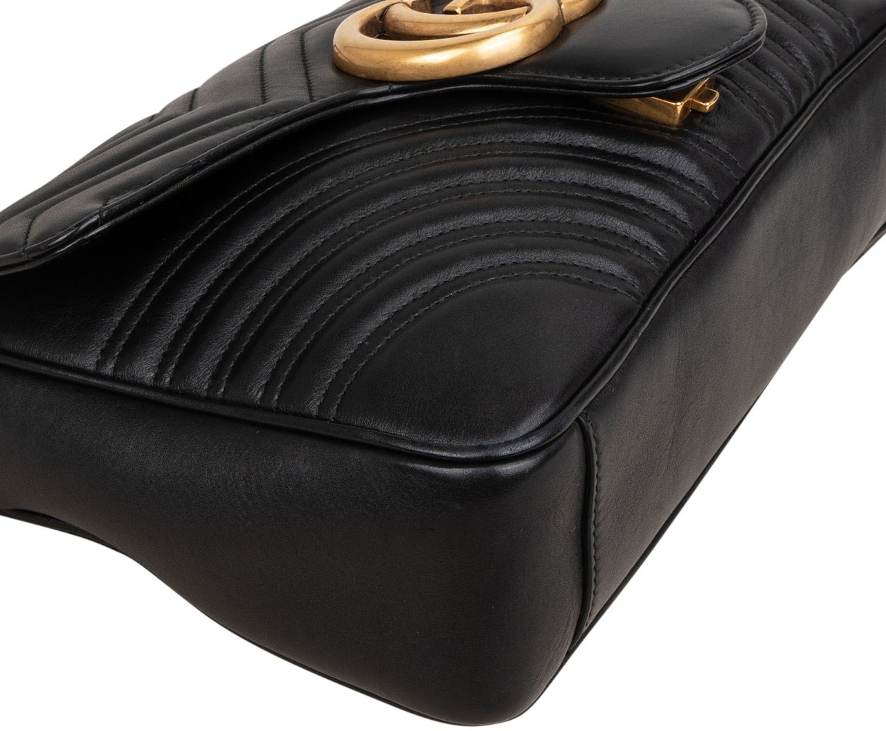 Gucci Matelassé Leather GG Large Marmont Shoulder Crossbody Bag Zwart