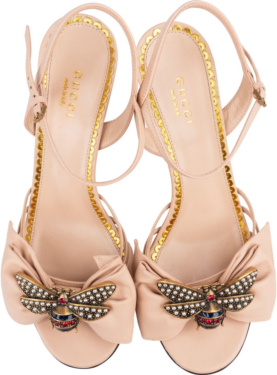 Gucci Nude Leather Studded Bee Bow Sandal Heels (38) Neutraal