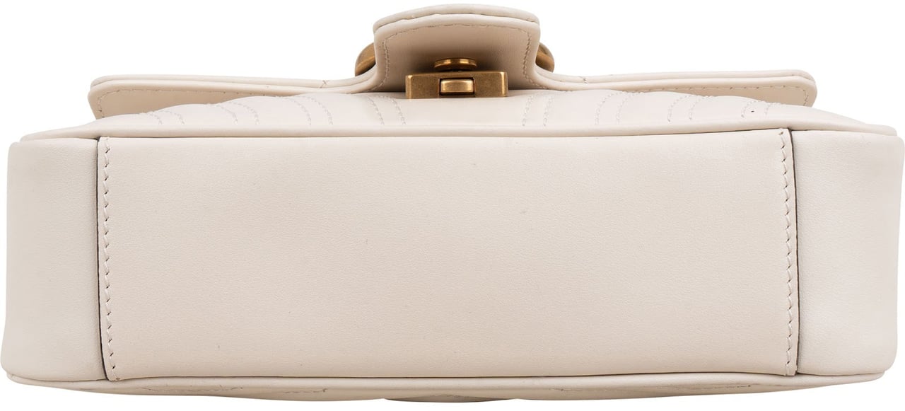 Gucci Chevron Matelassé Leather GG Small Marmont Crossbody Bag Wit