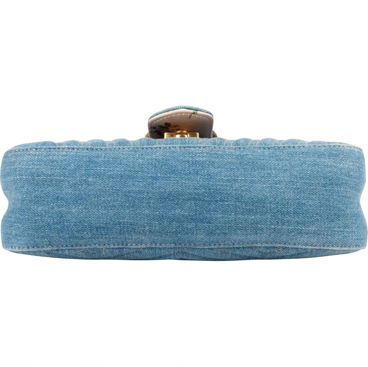 Gucci Denim Matelassé Denim Pearl GG Marmont Crossbody Bag Lichtblauw