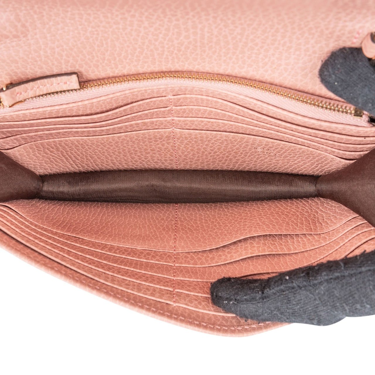 Gucci Leather Interlocking GG Wallet On Chain Crossbody Bag Roze