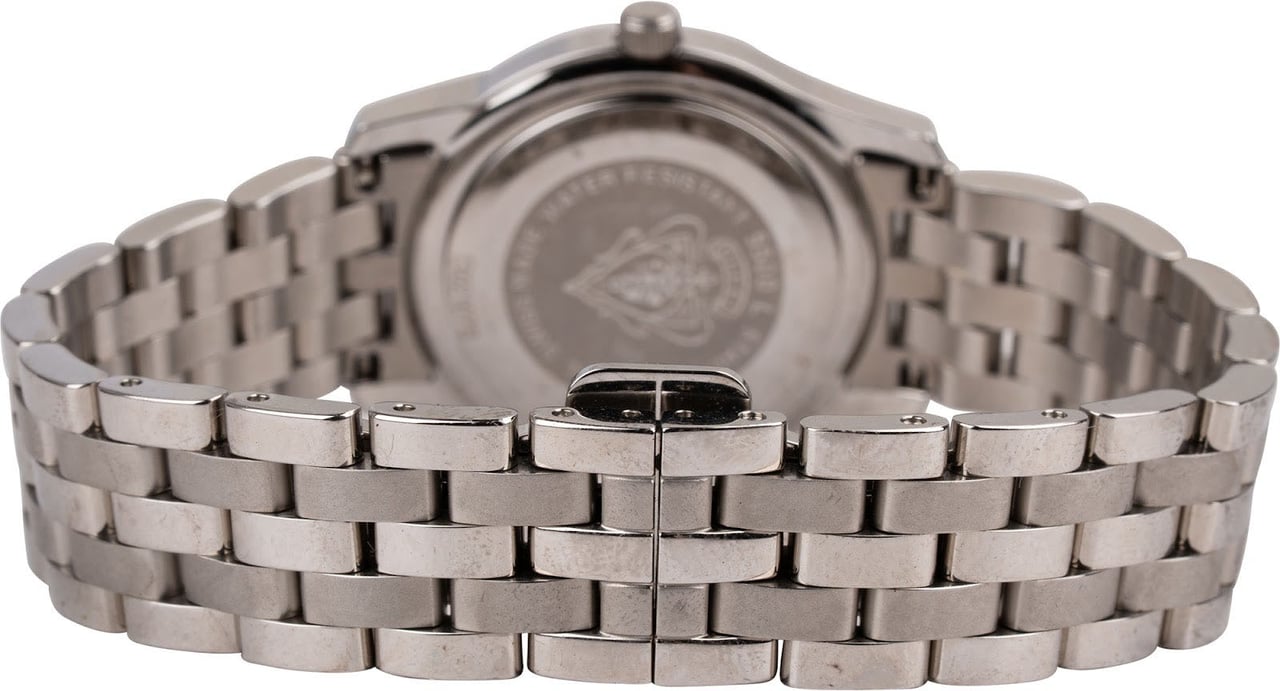 Gucci Silver Tone 5500L Women Watch Divers