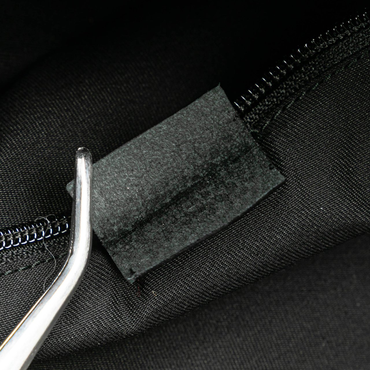 Gucci GG Nylon Crossbody Zwart