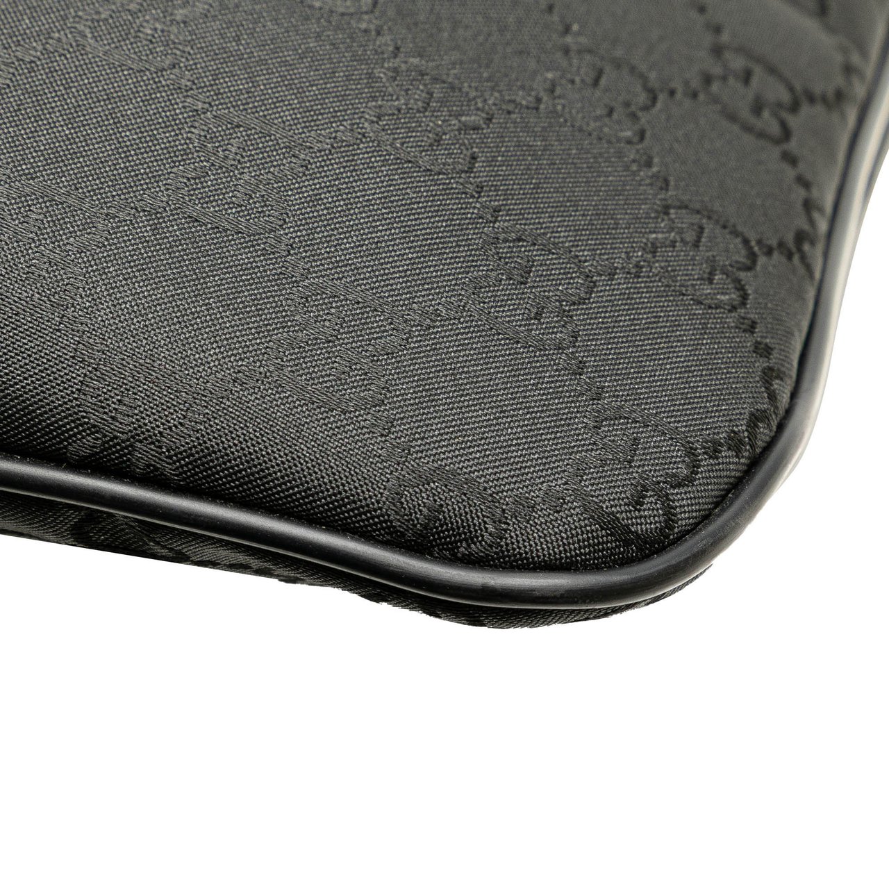 Gucci GG Nylon Crossbody Zwart