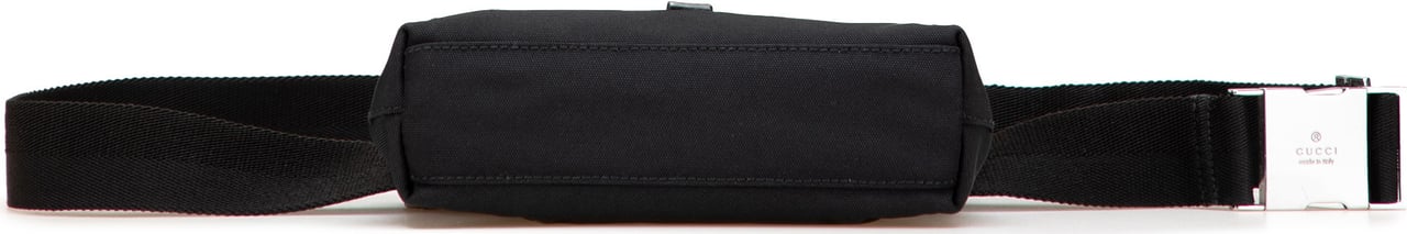 Gucci GG Canvas Jackie Belt Bag Zwart