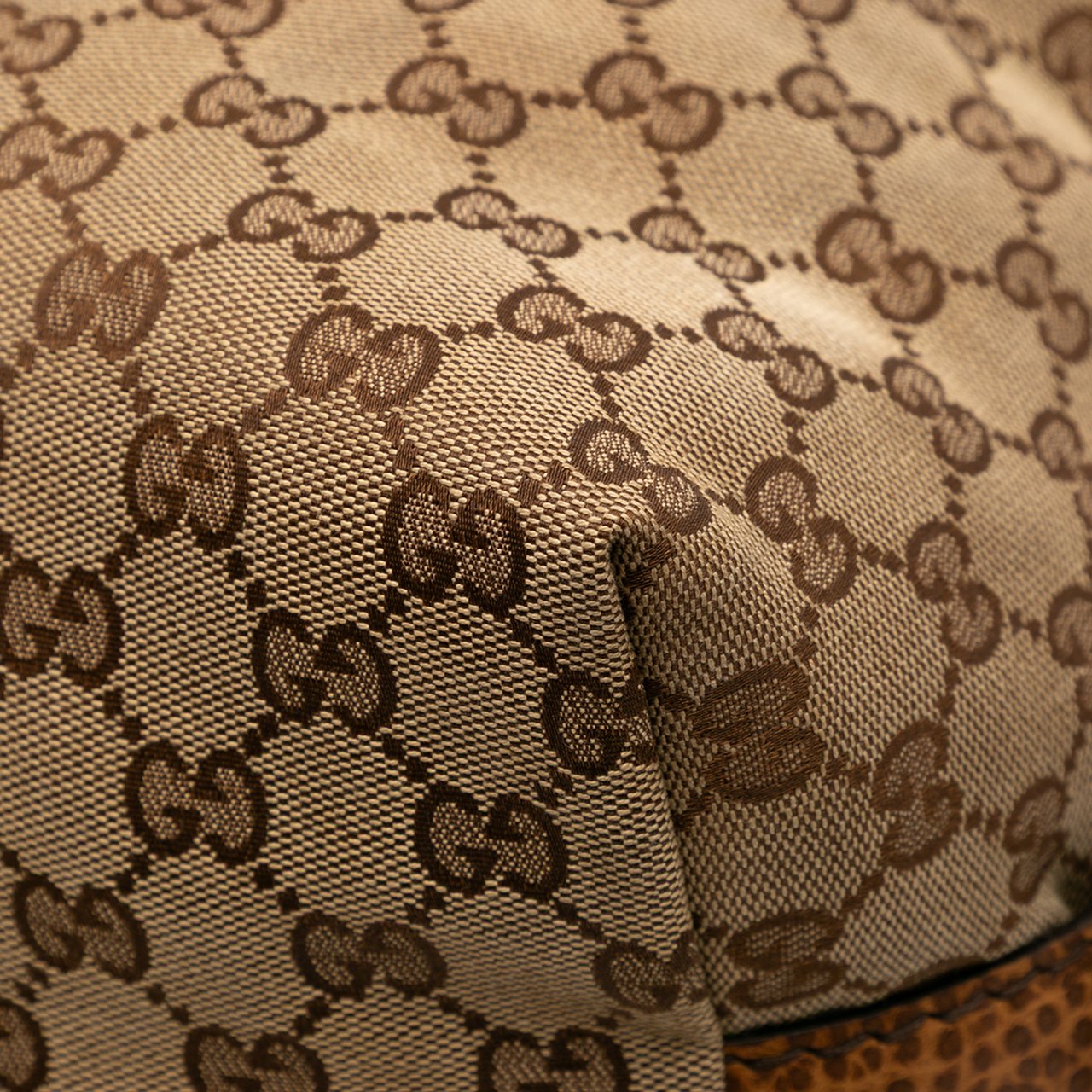 Gucci Large GG Canvas Bamboo Bar Tote Bruin